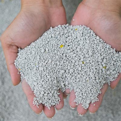 China Viable Factory Supplier Bentonite Clumping Cat Litter Sand New Bentonite Cat Litter Pets Supplies Cat Garbage for sale