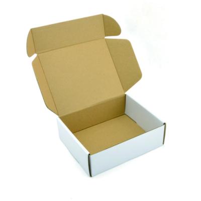 China 2019 Materials Recycled Kraft Paper Cardboard Box Cardboard Folding Corrugated Paper Box for sale