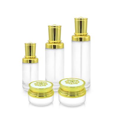 China Factory Outlet Cosmetic Bottle Body Lotion Cream 40ml 100ml 120ml Emulsion 30g 50g Thickened Skin Care Product Set Glass Bottle for sale