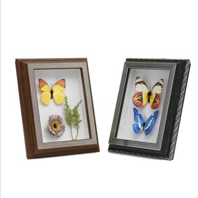 China New classic/postmodern MDF black or white photo box shade picture frames made in China for sale