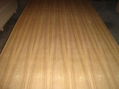 China La teca hizo frente a las hojas decorativas de la madera contrachapada con 2.4m m en caja del paquete en venta