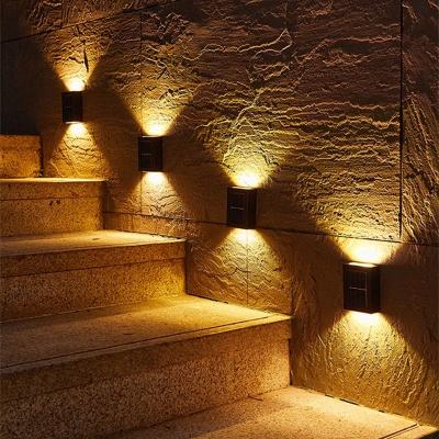 China LANDSCAPE WALL 2/6LED Solar Aisle Stair Wall Light Yard Waterproof Light Wall Seal Outdoor Garden Decoration for sale