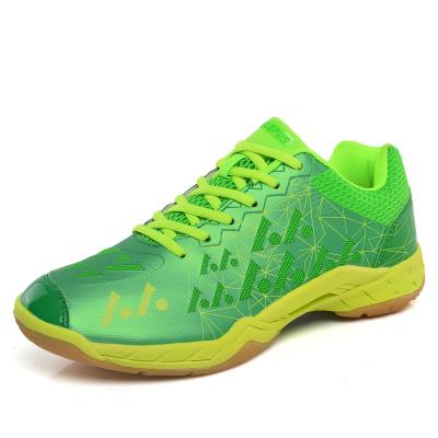 China New Professional Badminton Big Size 35-46 Anti Slip Lightweight Male Volleyball Shoes CUSHIONING for sale