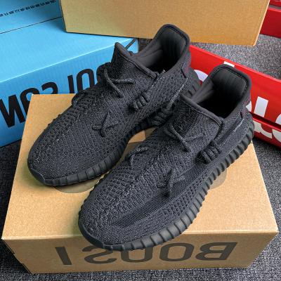 China Fashion Trend Yeezy 350 Breathable Pulsating Casual Running Shoes Yezzy Reflective Yeezy Cushion Tenis Original Brand Wholesale Sneakers 350 V2 for sale