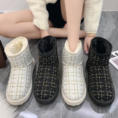 China Round Style Luxury New Fashion Trendy Shoes Slip On Plush Midi Ankle Boots Women's Winter Snow Boots for sale