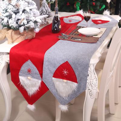 China New Waterproof High Quality Spliced ​​Red Gray Felt Christmas Table Runner Fabric For Xmas Holiday Dinner for sale