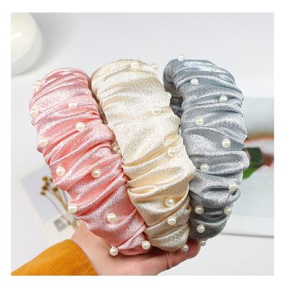 China 2020 new trend luxury pearl headband knotted headband 2020 women silk satin fabric everyday life for elegant women fashion hair accessories wholesale price for sale