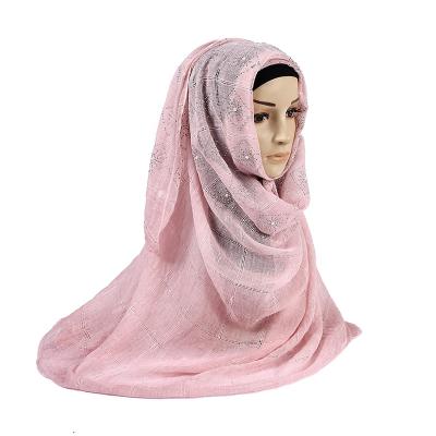 China Wholesale Daily Living Plain Pleated Polyester Cotton Rayon Pleat Women Muslim Hijab Scarf And Shawl Hijabs for sale