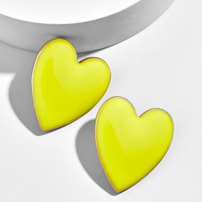 China Ready to Ship 2019 Best Selling Chartreuse Enamel Heart Stud Earrings for Canada for sale