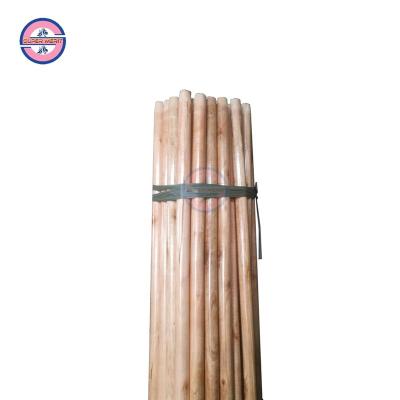 China Sustainable Eucalyptus Varnished Wood Factory Price Varnished Wooden Broom Handles Broom Stick With Italian Screw for sale