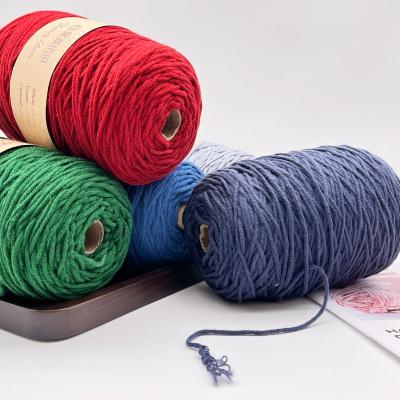 Chine la fantaisie ornante de crochet en vrac de fil de couverture d'arme à feu de cône laine-acrylique de 8ply 100g/400g/600g 100 filète le fil à vendre