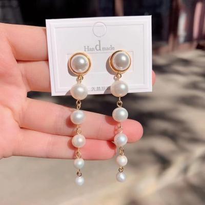 China Romantic Handmade Pearl Jewelry Fashion Freshwater Pearl Beaded Earring Lady Drop Earring Trendy Romantic Gift For Women for sale