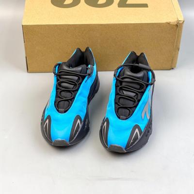 China 1:1 Fashion Trend OG Quality Mens Yeezy Logo 700 MNVN V3 Putian Sneakers Foam Runner Yeezy Shoes for sale