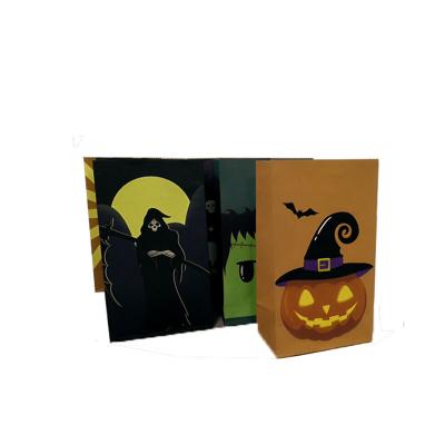 China New Exquisite Handmade Stain Halloween Christmas Party Candy Gift Paper Bag for sale