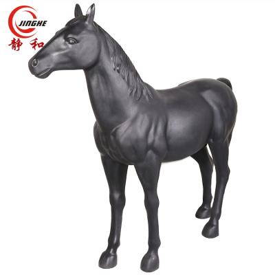 China Rotomodling Horse of Desktop Decoration Plastic Art Items for sale