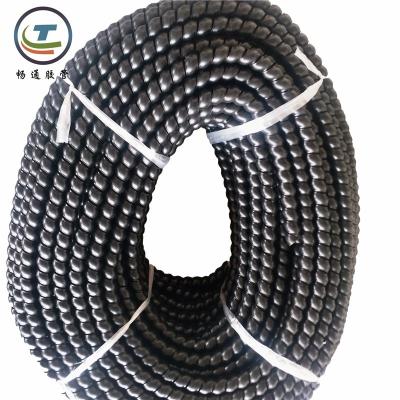 China Hydraulic Rubber Hose Protection Synthetic Rubber Spiral Guard for sale