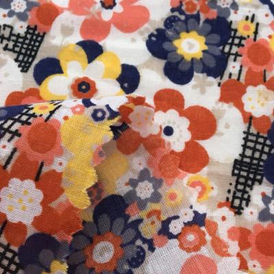 China Flower Pattern Technics 100 Cotton Printing Anti-UV Woven Fabric For Cloth for sale