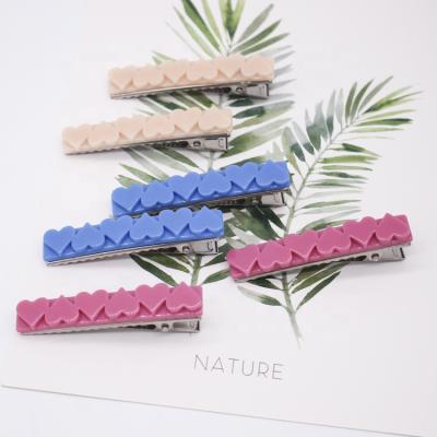 China Wholesale Girls Hair Decoration Crocodile Hair Clips Fancy Hearts Pink Colorful Hair Clips For Girls for sale