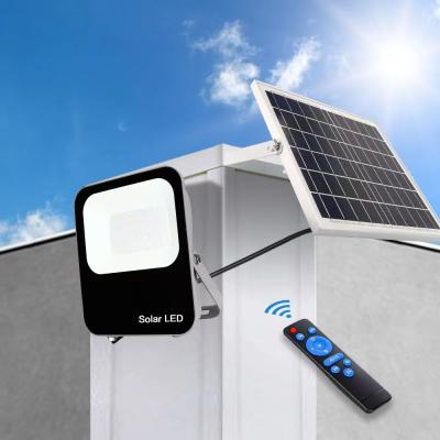 China Luz de inundación solar LED sin parpadeo 30W 60W Multifuncional 170LM / W en venta