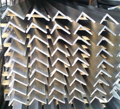 China Angle Aluminum Product And Supply Extruded L Shaped Aluminum Angle Bars for sale