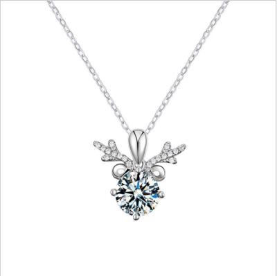 China Trend CLASSIC Simple Fresh Snowflake Necklace Elk Valentine's Day 925 Silver Clavicle Chain Pendant Accessories for sale