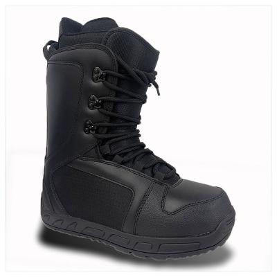 China Shock-absorbing+ non-slip+warm and elastic Waterproof Impact-Resistant Wear-Resistant snowboard boots from China shock-resistant manufacturer for sale