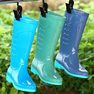 China Cheapest Fashion PVC Waterproof Low Price Rain Wear Non-slip Rain Boots For Women for sale