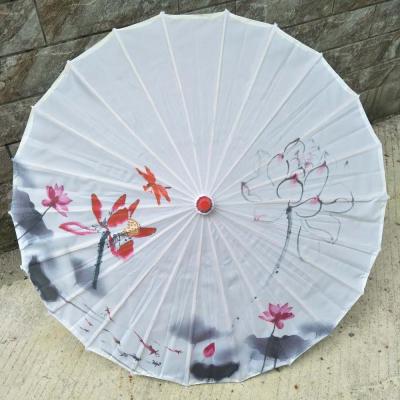 China Wholesale Modern Chinese Handmade Umbrella Promotion Paper Oil Silk Umbrella for Wedding Decoration and Party for sale