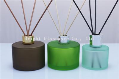 China decoration design reed diffuser bottle with silver lid for wholesale for sale