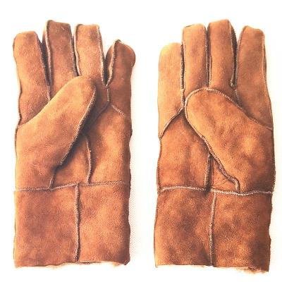 China Winter Outdoor Activities Genuine Sheepskin Fur Mittens Warm And Cozy Winter Mitt for sale