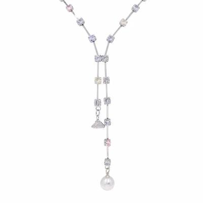 China Environmental Friendly Rhinestone Long Necklace Exaggerated Luxury Necklace Pendant In Europe And America for sale