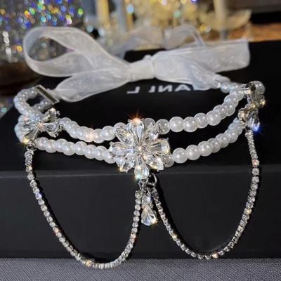 China Diamond Pearl Flower Headband Necklace Fashion Environmental Friendly Retro Design Textured Ladies Necklace for sale