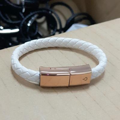 China 2021 Camera Amazon New Product Wristband Charger Wristband USB Band Leather Wristband For iPhone For Mic For Type C for sale