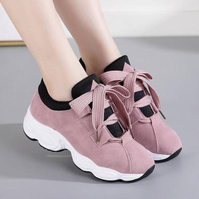 China Fashion Trend High Quality Women's Walking Shoe Women's Thick-soled Chunky Casual Sneakers Sports Running Shoes for sale