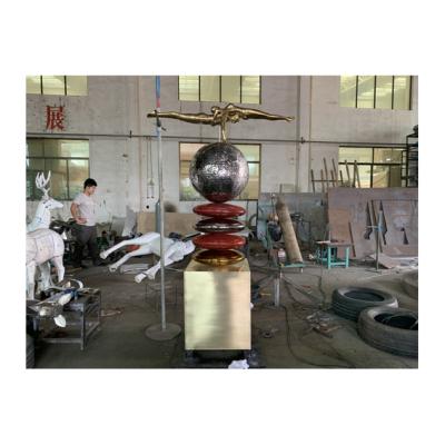 China Modern Art Custom Stainless Steel Sportsman Statue Durable Abstract Man Metal Male Sculpture For Urban Decoration for sale