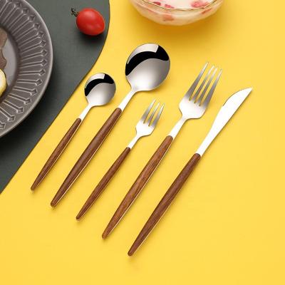 China Portugal sustainable wood texture plastic handle cutlery set stainless steel fork spoon knife set silverware cubiertos Para bodas flatware for sale