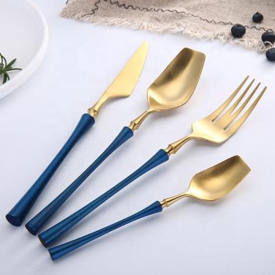 China Viable luxury high quality matt blue and gold flatware set juego de cubierto restaurant spoons and stainless forks cutlery set for sale