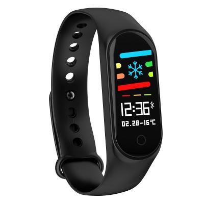 China New Touch Screen Christmas Gifts Heart Rate Wristbands Sport Fitness Tracker Smart Watch M5 Band for sale