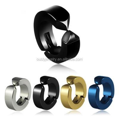 China High Quality Stainless Steel Mens 316L Stainless Steel Fake Body Jewelry Cartilage Huggie Piercing Black Earring for sale