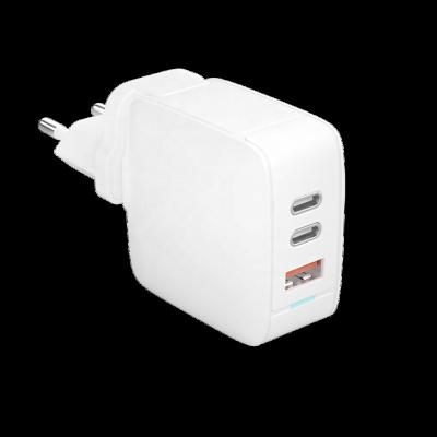 China 65W PD charger 65W PD HOt SALE 2x Type-C + USB fast charging for Iphone Android multifunction charger power adapter for sale