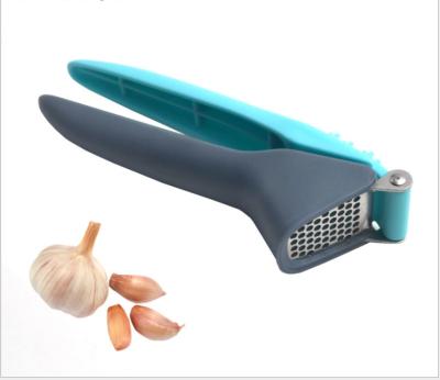 China Viable Wholesale Hot Selling Premium Garlic Press With Soft Hand Garlic Press for sale