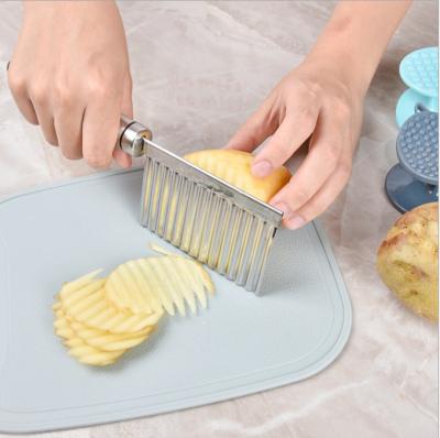 China Mordern Amazon Stainless Steel Potato Slicer Fold Chopper Cutter Blade French Fry Wavy Slicer Hot Sale for sale