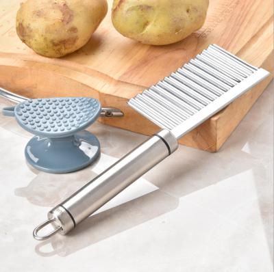 China Mordern Home Use Kitchen Knife Wavy French Fries Cutter Wavy Food Potato Cutter for sale