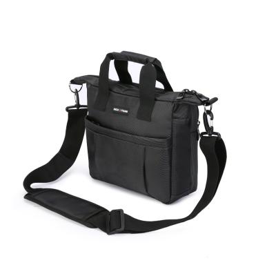 China Polyester Fashion Shoulder Bag Men Portable Lightweight Messenger Laptop Bags for sale