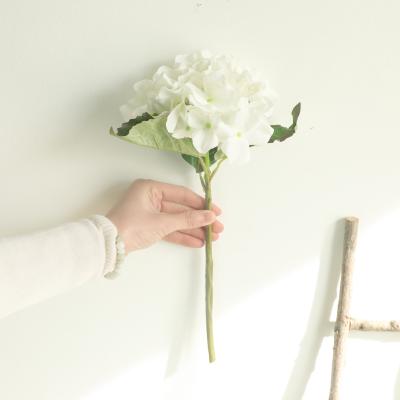 China White Silk Flower Bouquet Hydrangea Artificial Flower Silk Branches For Wedding Hotel Party Centerpieces Floral Home Decoration for sale