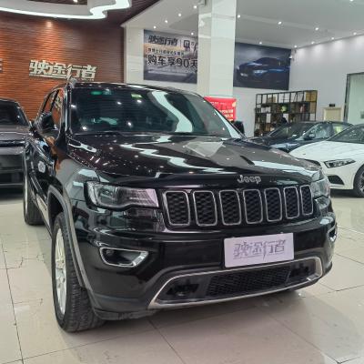 China JEEP Grand Cherokee 2017 Modell 3.0L 4X4 AWD in perfektem Zustand Maximaldrehmoment 200-300Nm zu verkaufen