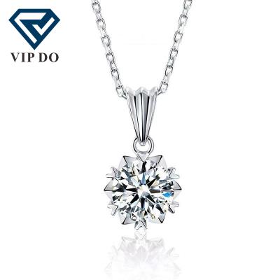 China Romantic Customize 18K Gold AU750 Lab Diamond D-FL-3EX 8 Heart 8 Arrows Around Classic Moissanite Snowflake Style Women Necklace Jewelry for sale