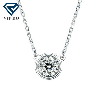 China Factory Wholesale Romantic S925 Sterling Silver Inlay Round Shiny Cut Moissanite Diamond Women Necklace Bezel Setting Style Pendant for sale