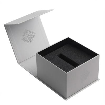 China Factory Price Magnetic Jewelry Gray White Small Gift Box Recyclable Cardboard Paper Packaging With Magnetic Lid for sale