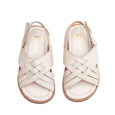 China Factory Wholesale Kids Round Beach Outdoor Sandals Handmade Woven Flat Sandals For Kids for sale